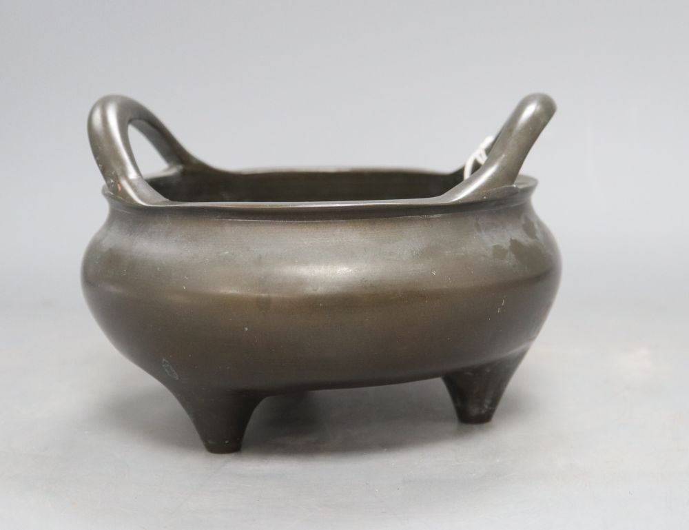 A large Chinese bronze censer with inscriptions, height 13cm